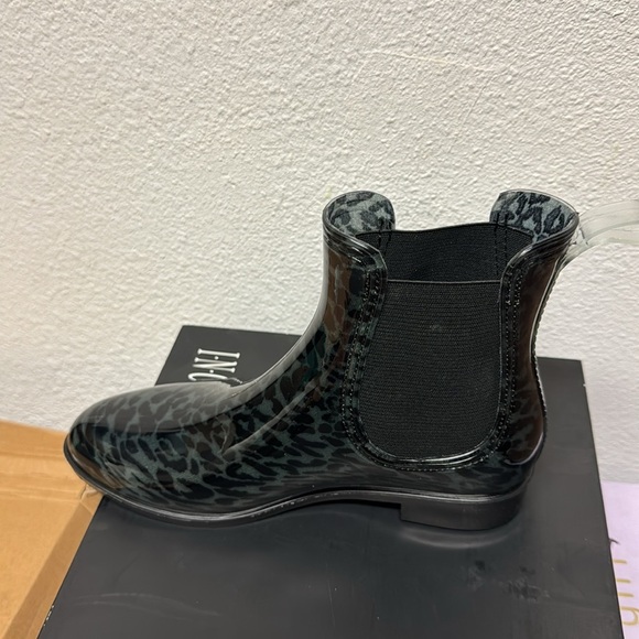 INC Womens Raelynn Vinyl Ankle Rain Boots - Picture 5 of 6